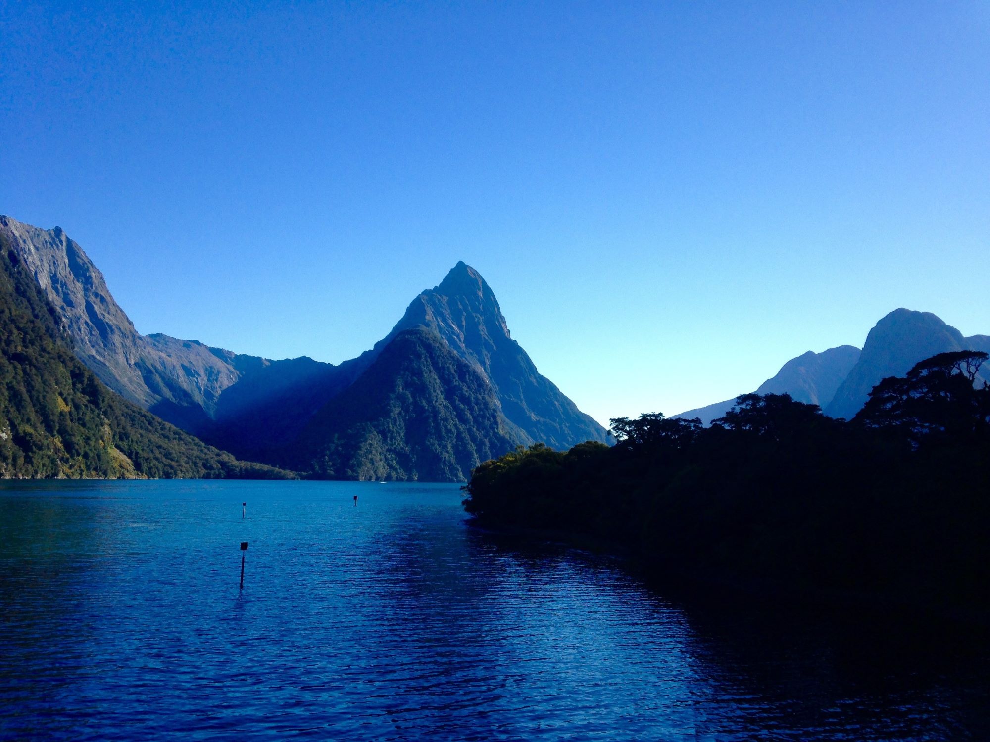 Blue sky day at Milford Sound