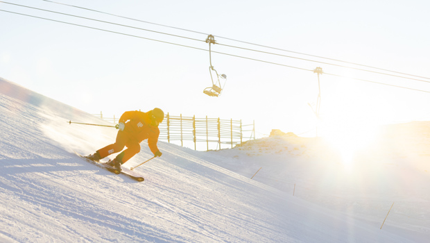 Sunset skiing at Cardrona Alpine Resort
