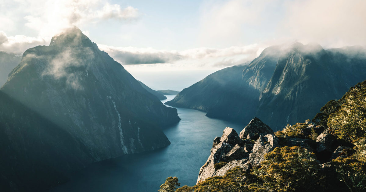 Milford Sound, New Zealand: Weather, Wildlife & Experiences | RealNZ